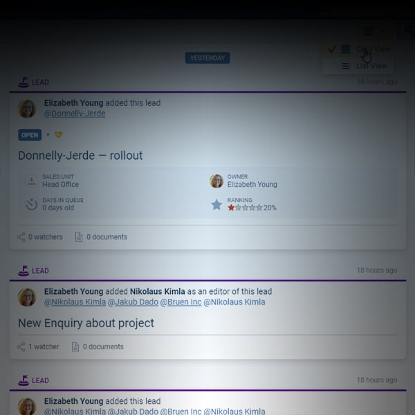 features thumbs Social Selling