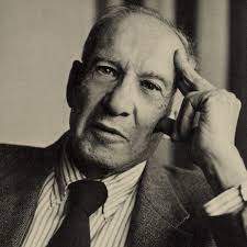 Peter Drucker, Management Consultant
